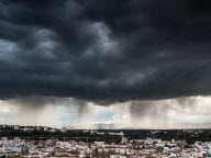 Orages : 24 départements placés en vigilance orange ce samedi